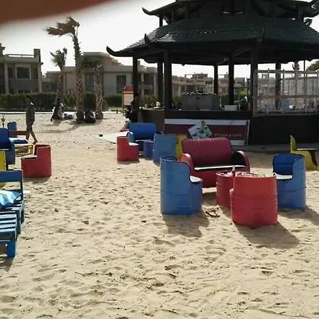 Blue Bay Asia Marseille Chalet: Family-Friendly Pool View Ain Sukhna Exterior photo