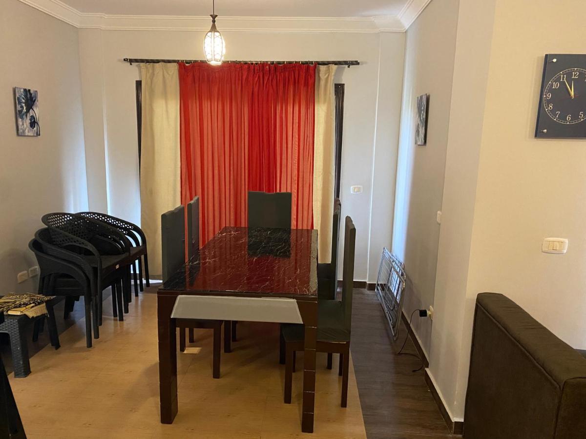 Apartment Blue Bay Marseille Chalet: Family-friendly Pool View Ain Sukhna